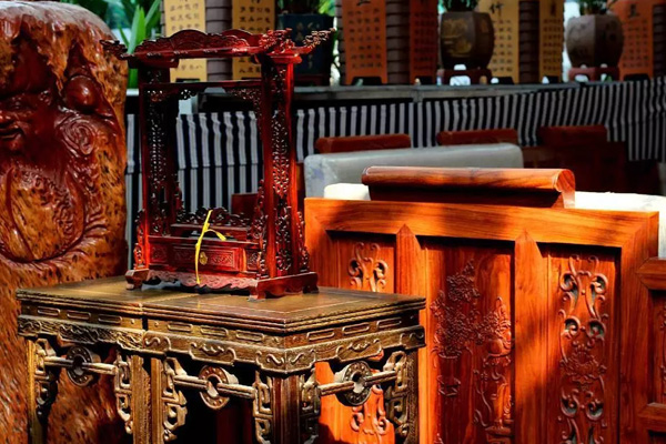 木】 ☆ 家具紅木浮彫如意紋五足小花台☆ 時代物花卉彫刻文様明清家具