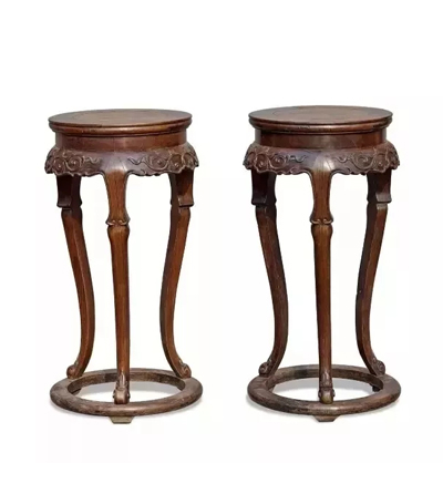 清初 黄花梨卷草纹三弯腿香几 （一对）